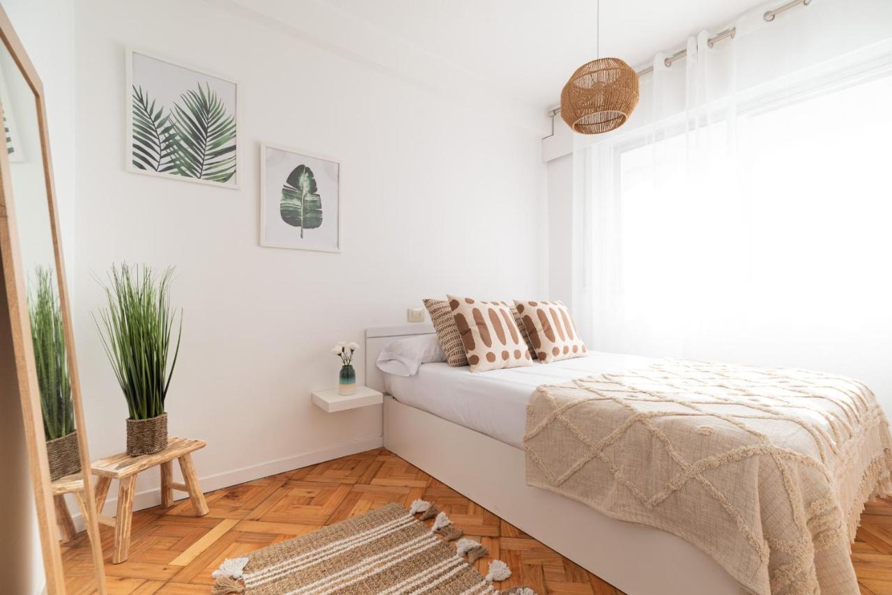 Moderno Apartamento Con Parking Daire Vigo Dış mekan fotoğraf