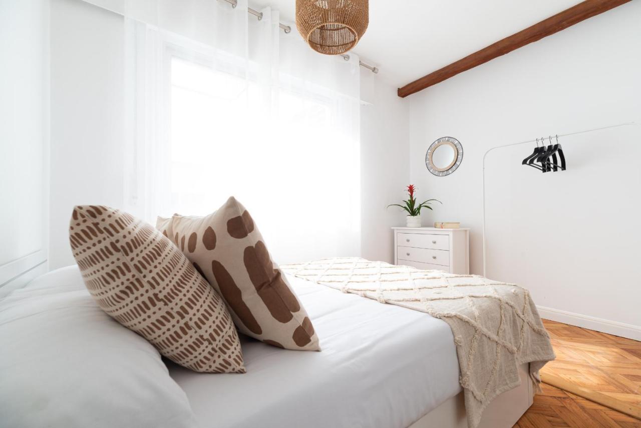Moderno Apartamento Con Parking Daire Vigo Dış mekan fotoğraf