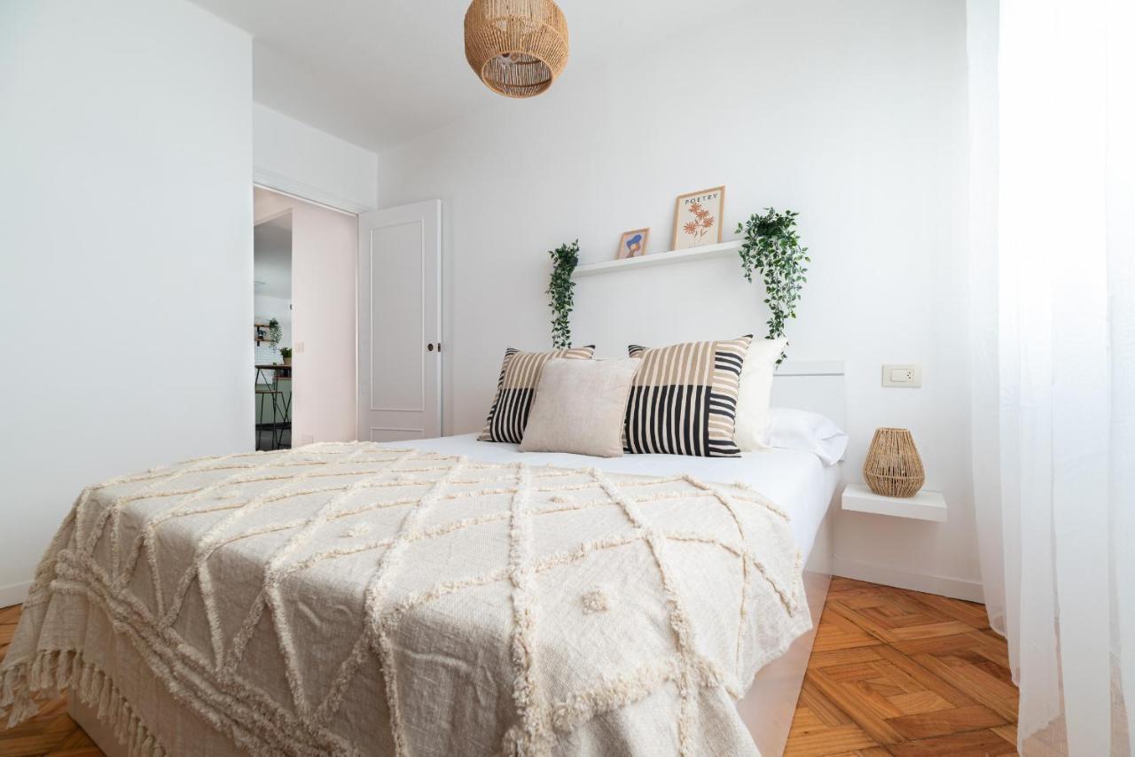 Moderno Apartamento Con Parking Daire Vigo Dış mekan fotoğraf